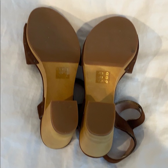 Never Worn Madewell clogs - Picture 2 of 4
